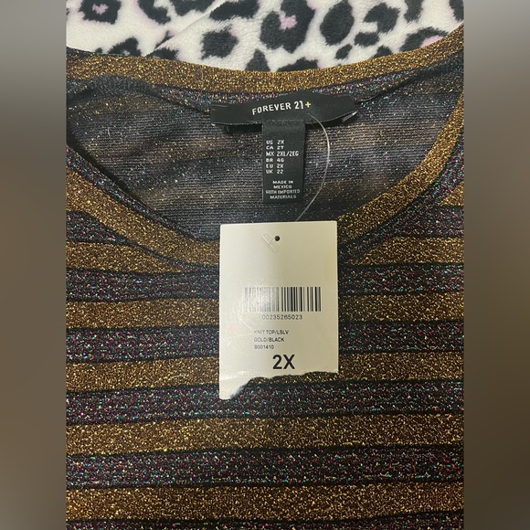 2X Forever 21 Blouse. NWT - Picture 2 of 2